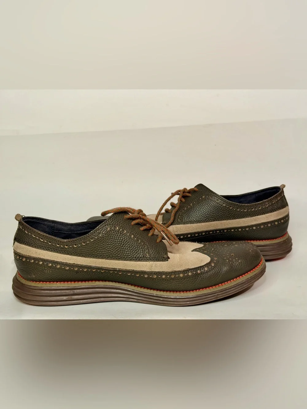 COLE HAAN Men’s 9.5 OriginalGrand Short Wingtip Oxford Men's Brown Dress Shoes